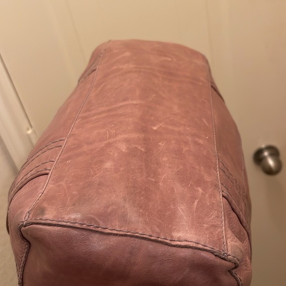 Frye please check all picture of condition - Picture 15 of 17